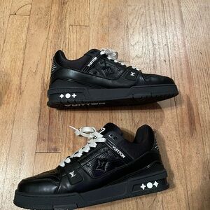 Louis Vuitton Black Sneakers
